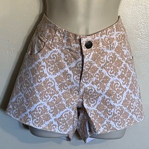 Crystal Vogue Woman’s Juniors Brown/Tan Shorts